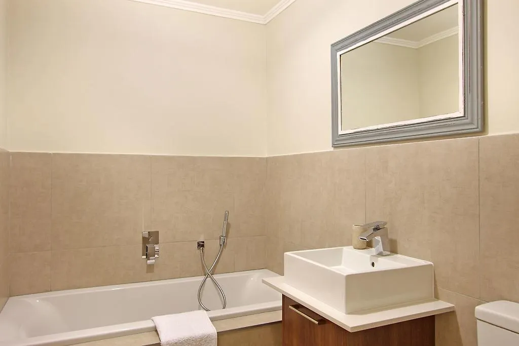 Ashton Park Luxury Apartment